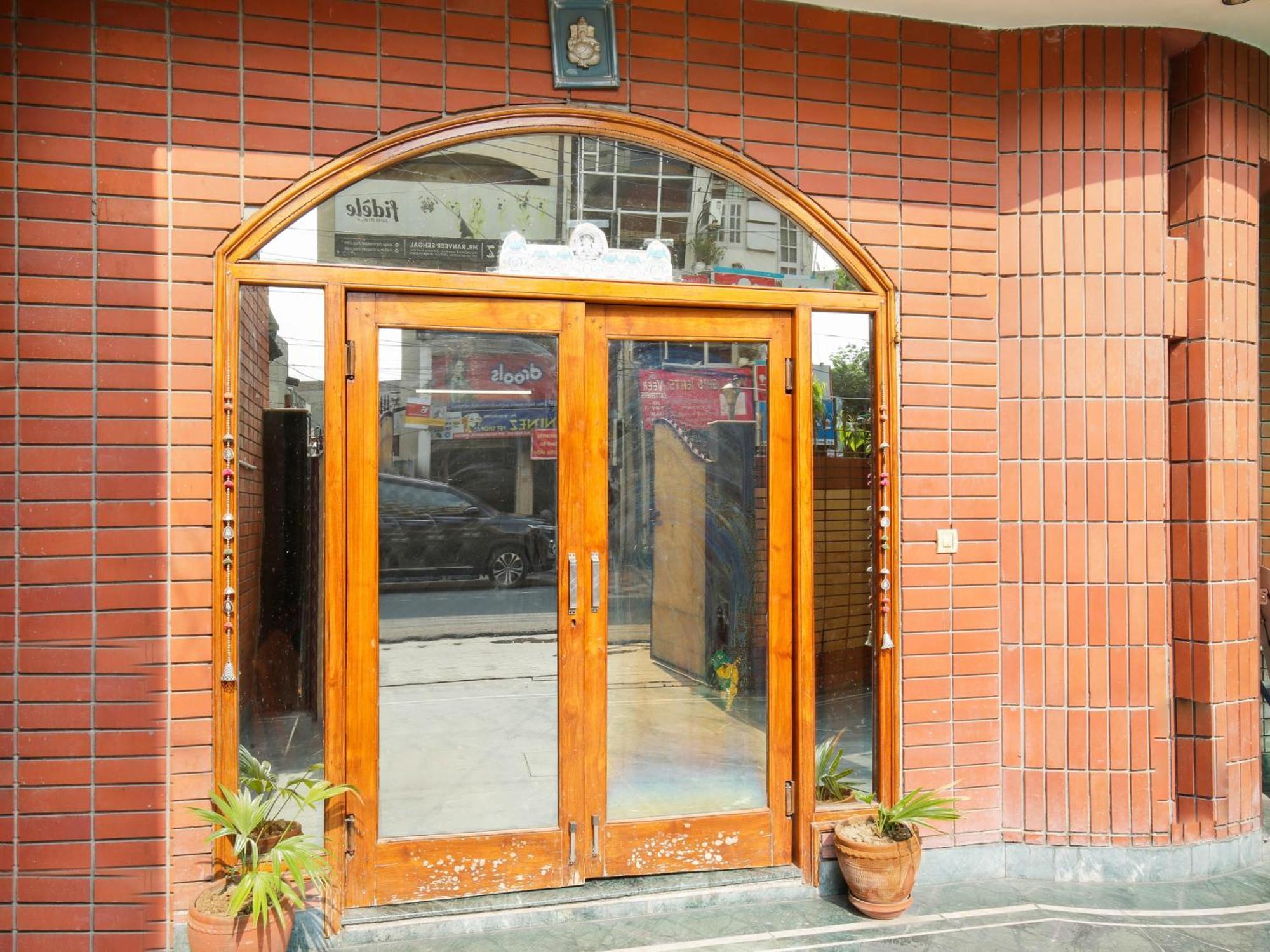 Hotel Behl Ashiana Amritsar Exterior foto